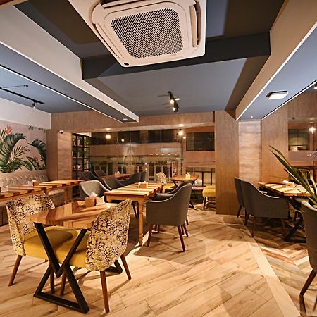 Daali Hotel & Apartment カトマンズ エクステリア 写真