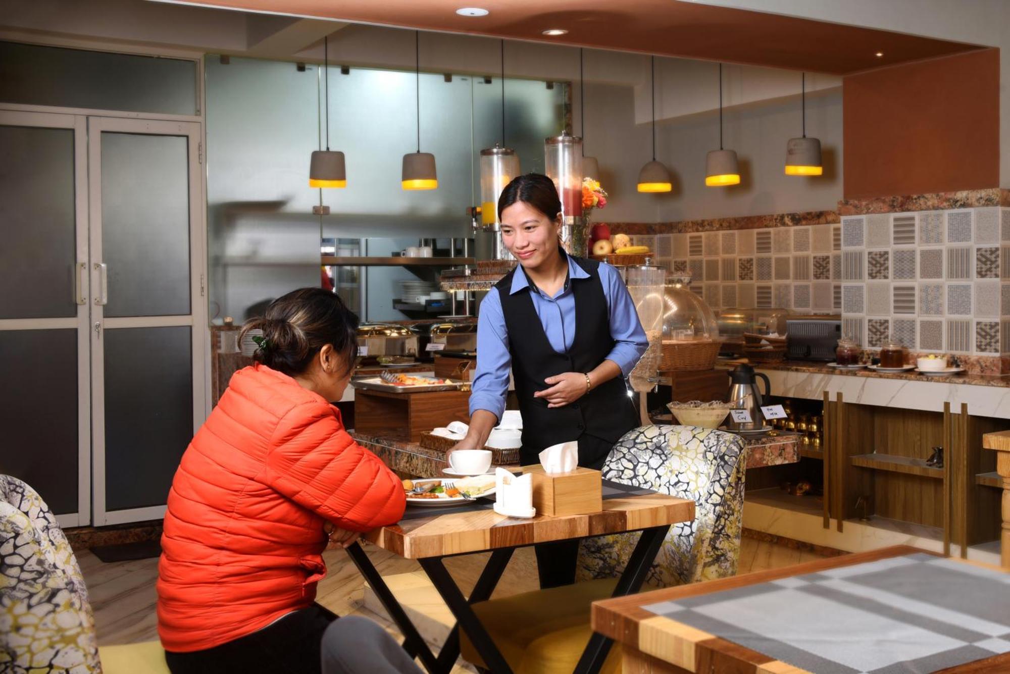 Daali Hotel & Apartment カトマンズ エクステリア 写真